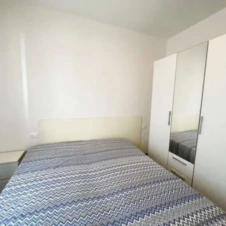 Spacious Italian Near Розолина-Маре